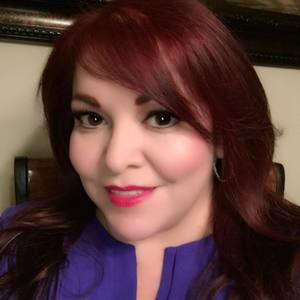 Meet your Posher, Gloria